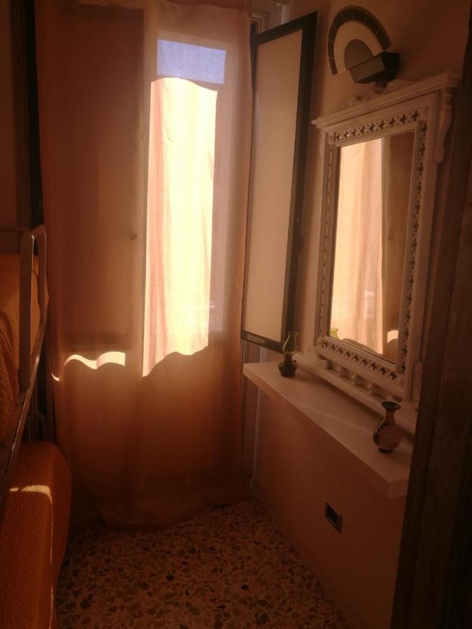 A Due Passi Dal Porto Apartman Trapani Kültér fotó