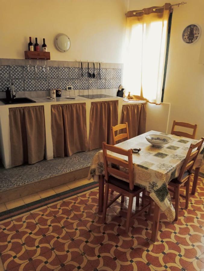 A Due Passi Dal Porto Apartman Trapani Kültér fotó