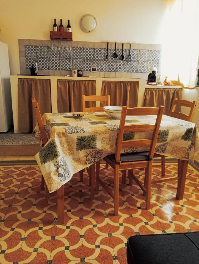 A Due Passi Dal Porto Apartman Trapani Kültér fotó